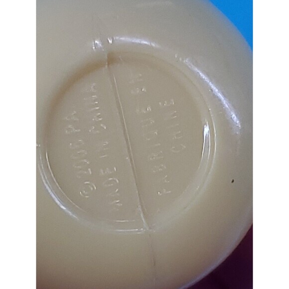 CPK Replacement Baby Bottle Yellow 3" Raised Logo 2005 - Picture 10 of 11